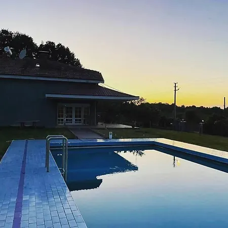 Private With Special Pool In Sapanca * Arifiye