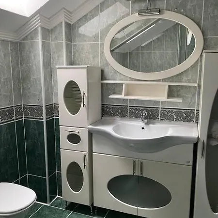Private With Special Pool In Sapanca
